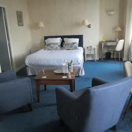 Le D'avaugour Hotel
