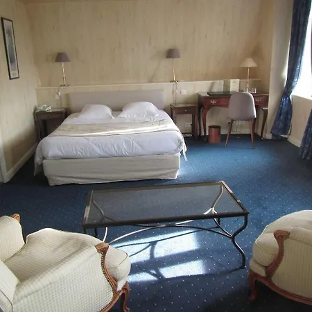 Le D'avaugour Hotel
