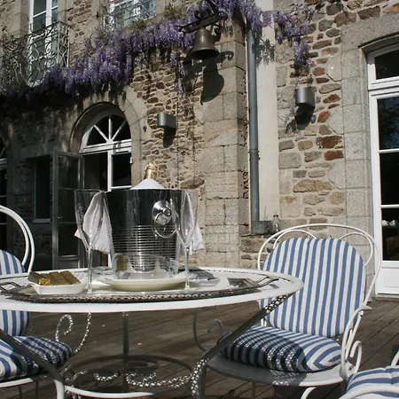Le D'avaugour 3* Dinan